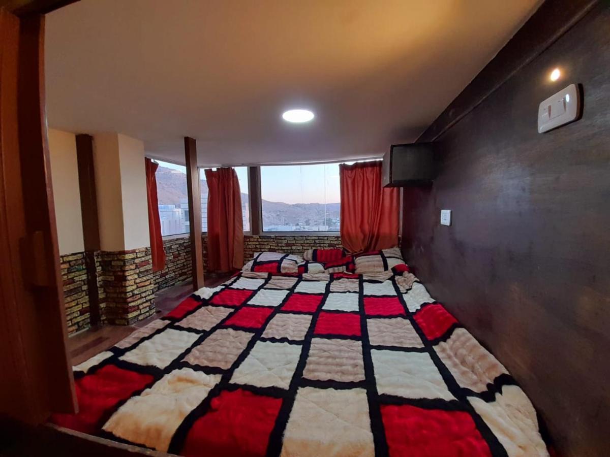 Petra Cabin Hostel Wadi Musa Dış mekan fotoğraf